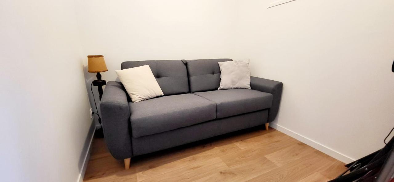 Appartement Moderne Finement Decore Avec Balcon A Vannes Centre Exterior foto